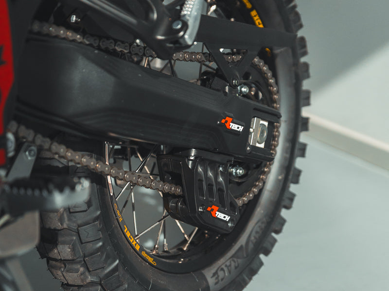 Protector de basculante Yamaha Tenere 700.